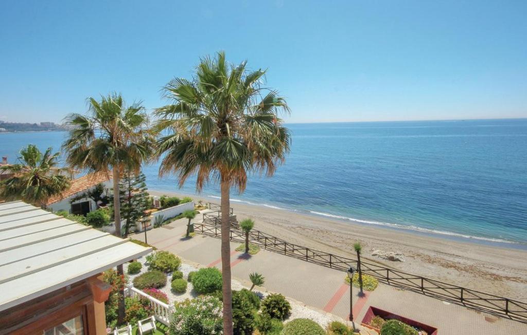 Penthouse On The Beachfront Estepona Eksteriør billede