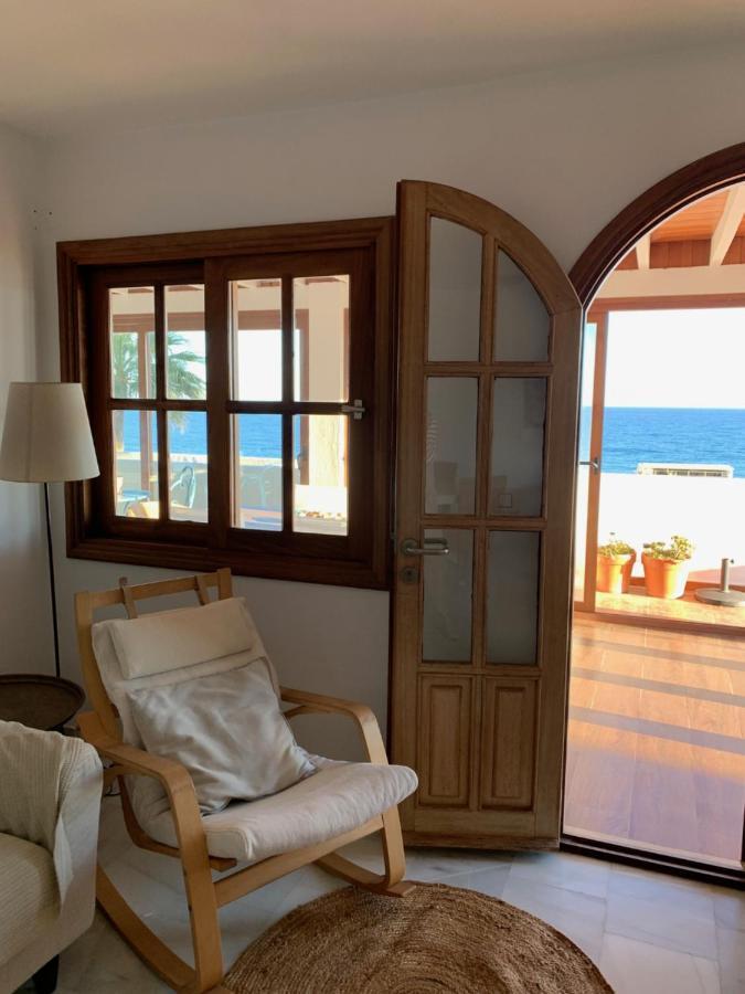 Penthouse On The Beachfront Estepona Eksteriør billede